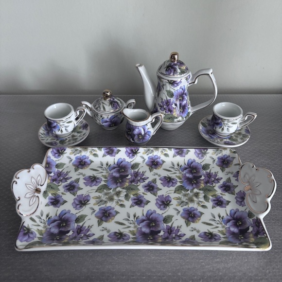 ACE Gift Collection Royal Fine Porcelain Miniature Tea Set - Picture 3 of 9